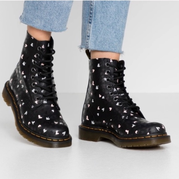 Dr Martens 1460 Pascal Leather Wild Heart Printed Lace Up Boots - Picture 2 of 12